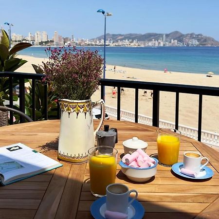 Parralue Beach Front Home Benidorm Bagian luar foto