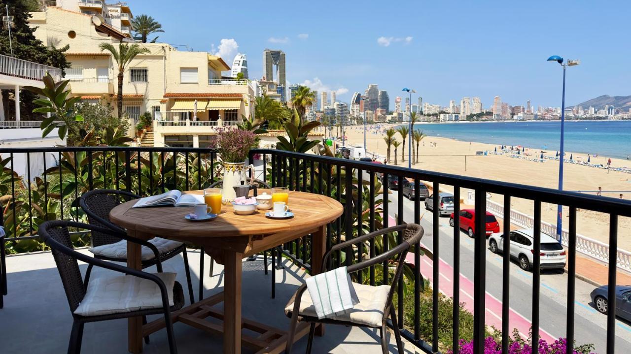 Parralue Beach Front Home Benidorm Bagian luar foto