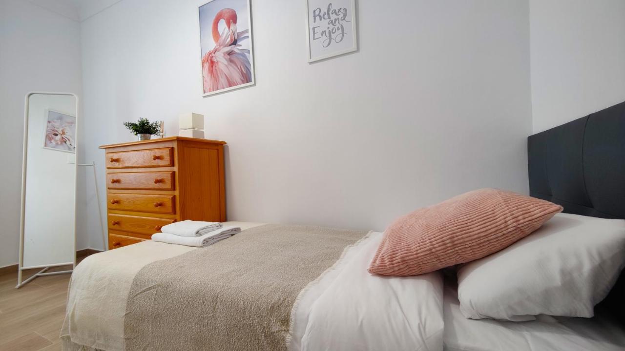 Parralue Beach Front Home Benidorm Bagian luar foto
