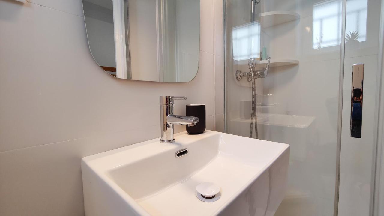 Parralue Beach Front Home Benidorm Bagian luar foto